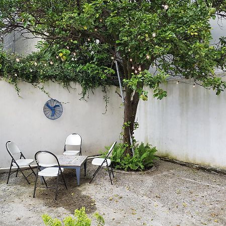 Hostal Aqui Me Quedo سان بيدرو سولا المظهر الخارجي الصورة