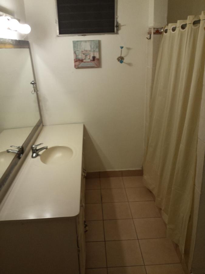 Hostal Aqui Me Quedo سان بيدرو سولا المظهر الخارجي الصورة